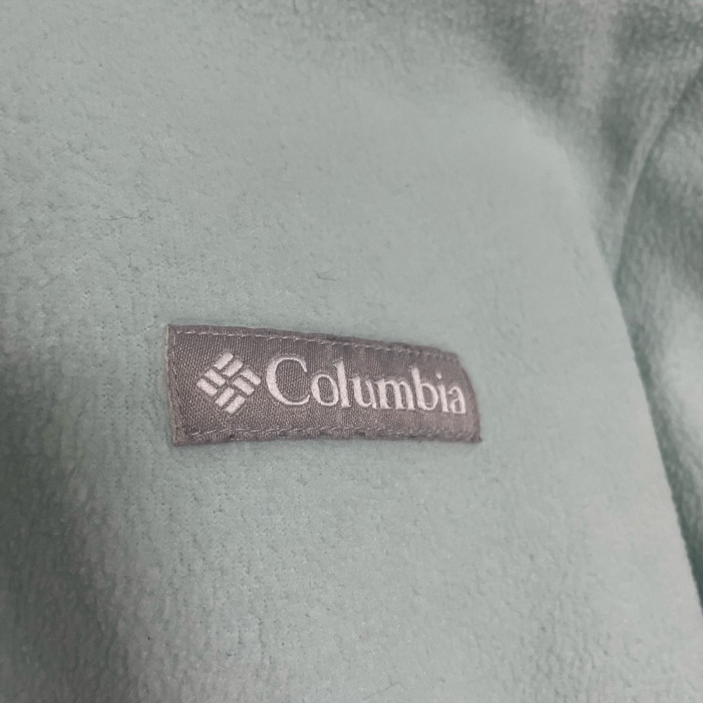 Columbia Two Toned Fleece Jacket - Picture 4 of 6